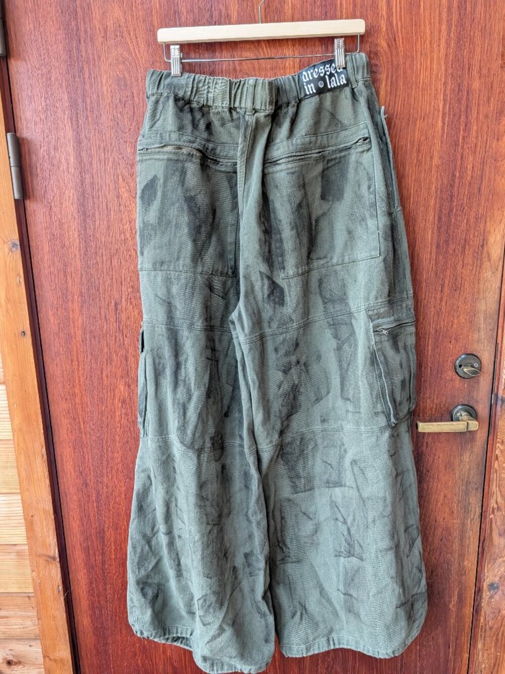 Dressed in Lala You Don’t Own Me Ultra Wide Leg Cargo Pants Olive XL - Picture 4 of 5